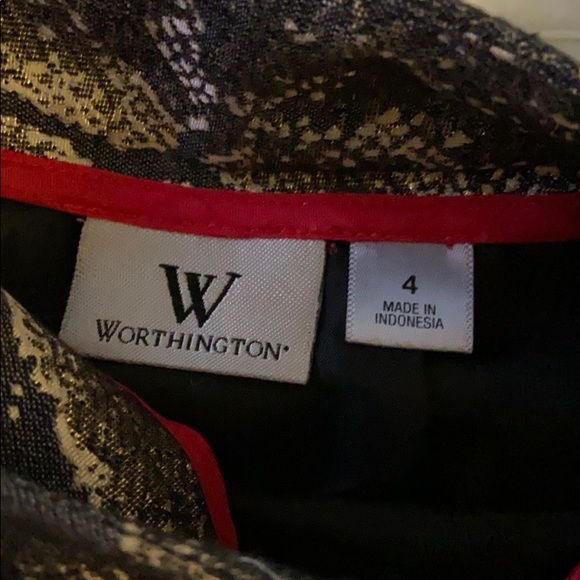 Knee length fitted Worthington skirt - Picture 4 of 4